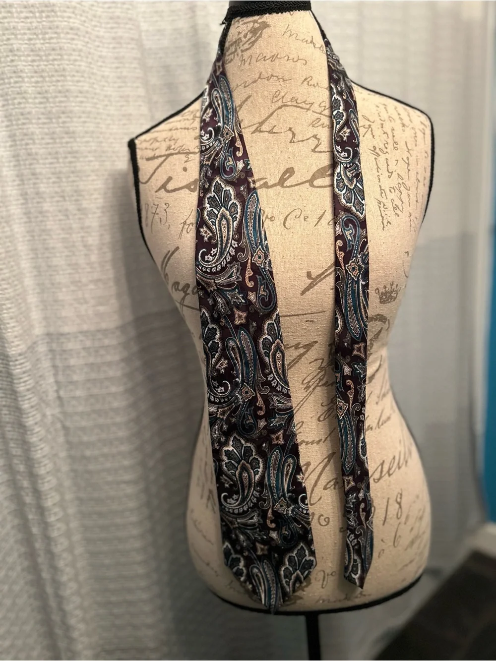 Oscar de la Renta Vintage Brown & Teal Paisley Skinny Scarf Tie